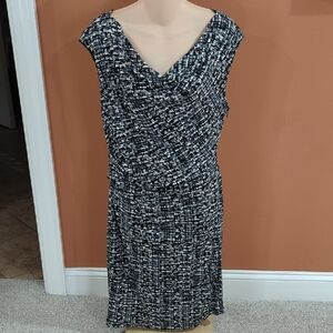 Vince Camuto Black and White Midi Dress